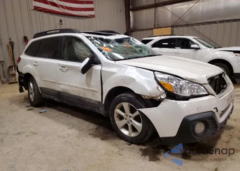 2013 Subaru Outback 2.5I Premium из США, поврежденный, VIN 4S4BRCGC3D3270243